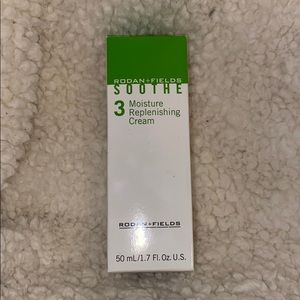 Brand New Rodan+Fields Moisture Replenishing Cream